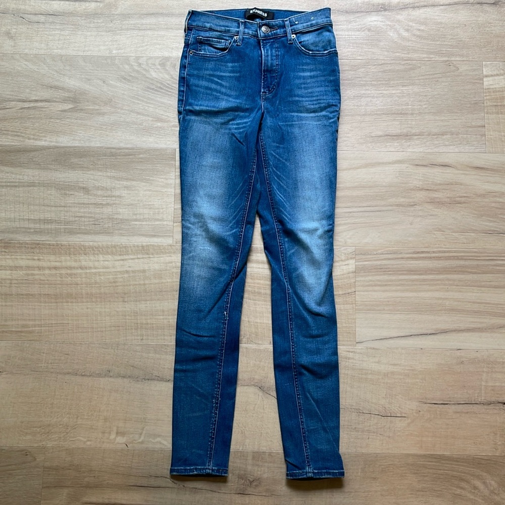 Express Jeans